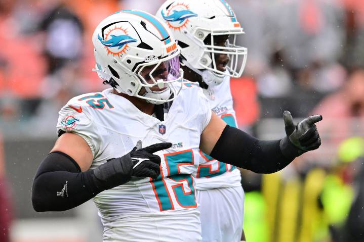 Jaelan Phillips Takes Subtle Shot at Dolphins Following Eagles Trade Jaelan Phillips takes a veiled shot at Miami Dolphins after Eagles crush Detroit Lions in Week 11. Jalen Hurts & Co. improve to 8