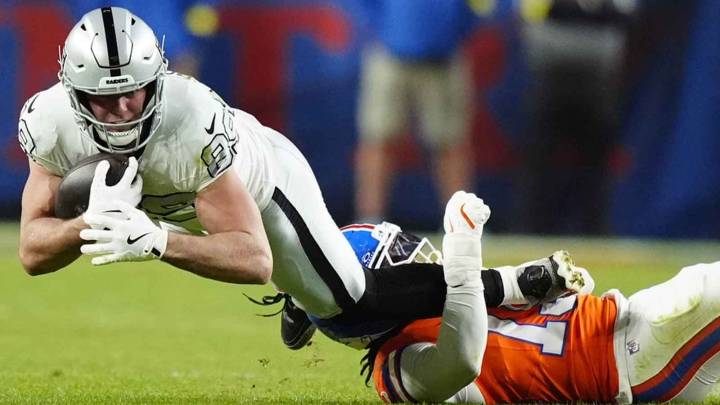 Raiders’ Pete Carroll explains how Brock Bowers only got 3 targets vs. Broncos
