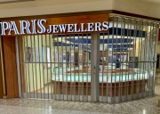 Thieves target Stratford Mall jewelry store for fifth time