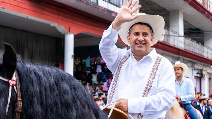 Indignación por asesinato de alcalde de Uruapan