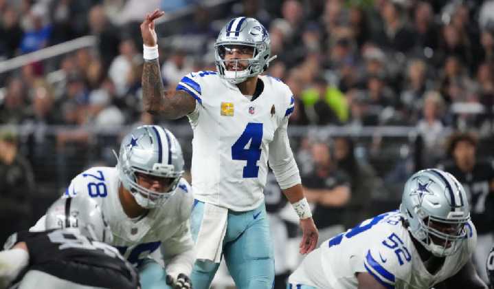 ¡Respuesta vaquera! Cowboys domina a Raiders con dedicatoria a Marshawn Kneeland