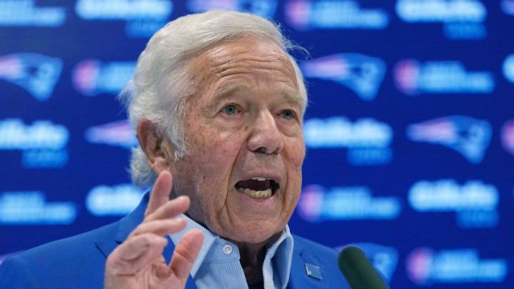 Robert Kraft, Bud Adams among Hall of Fame contributor semifinalists