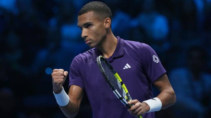 Auger-Aliassime deja KO a Zverev y se cita con Alcaraz en 'semis'