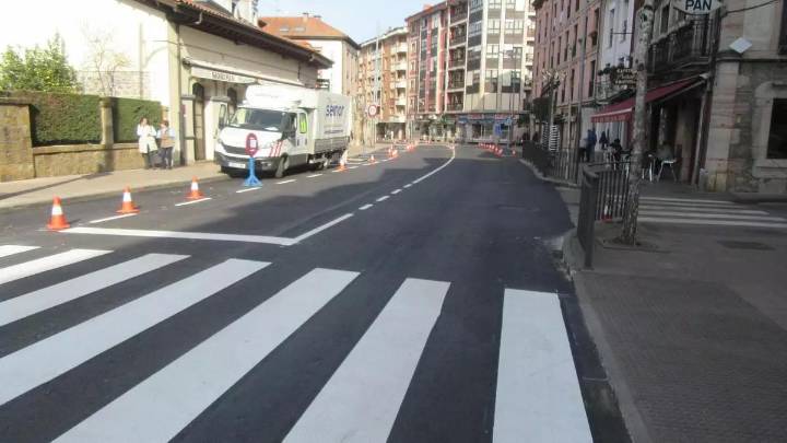 Cangas de Onís solicita la instalación de un "radar pedagógico" a la entrada de la capital del concejo por la Carretera Cañu