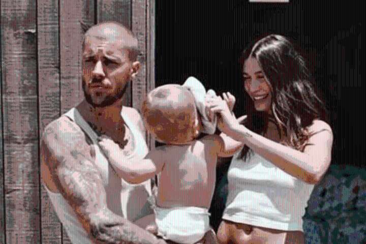 Hailey Bieber rompe el silencio sobre su vida con Justin tras el nacimiento de su hijo