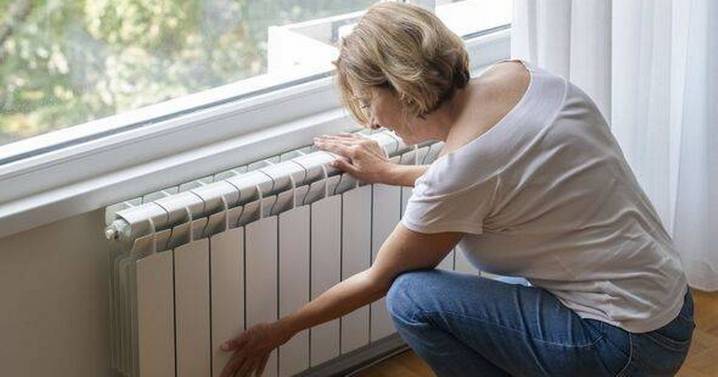 Make radiators hotter by doing plumber's 3 easy tasks in November