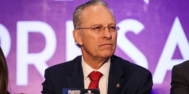 José Medina Mora será candidato de unidad del CCE