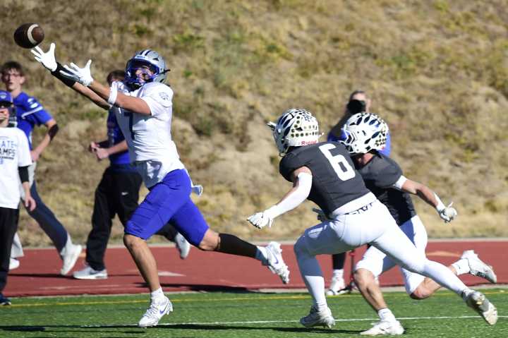 Broomfield football’s repeat bid ends in 4A quarterfinals against Palmer Ridge