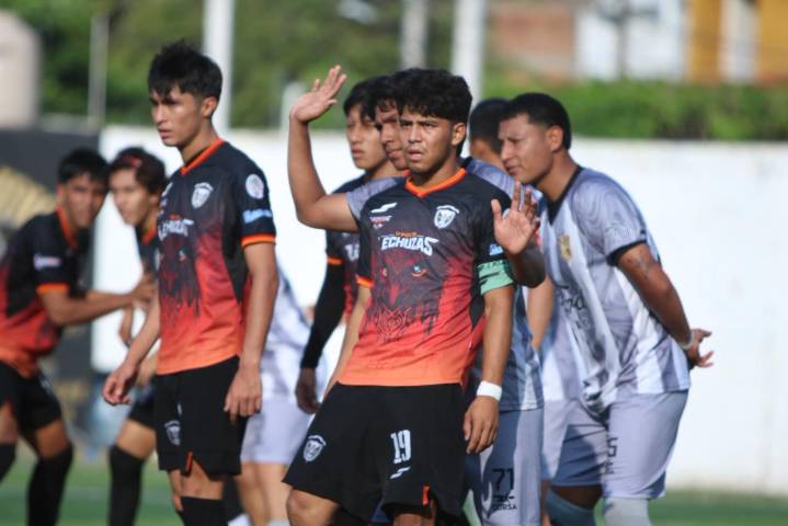 ¡Líderes imbatibles!