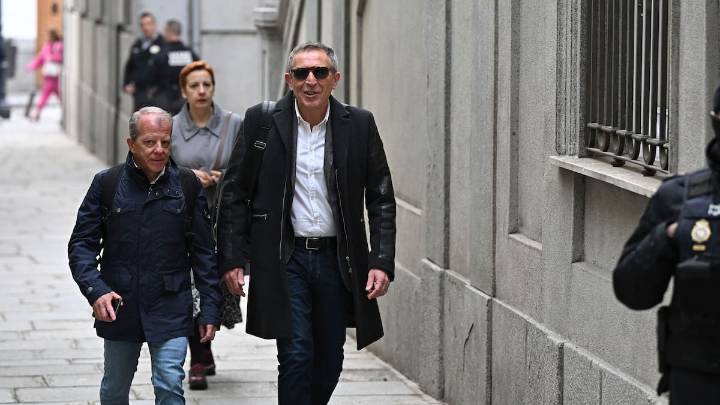 Campos, tras declarar en el juicio al fiscal general: "Es un trago subir a esa silla y ver a siete jueces mirándote"