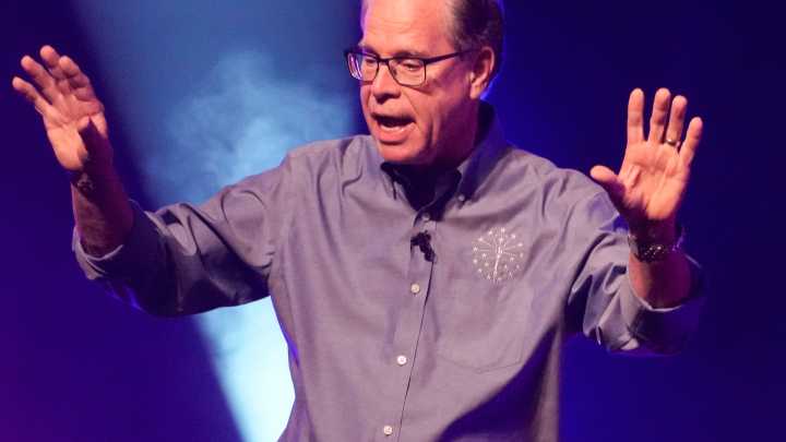 Braun prioritizes Trump redistricting over tax relief