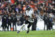 Ravens QB Lamar Jackson (ankle) returns to practice