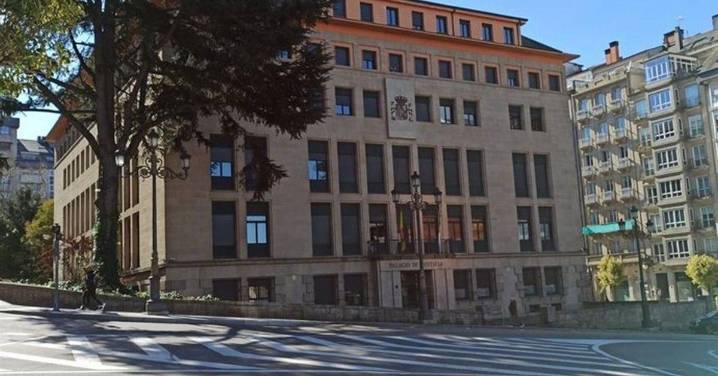 Juzgan a un guardia civil en Ourense por no delatar a un amigo fugado