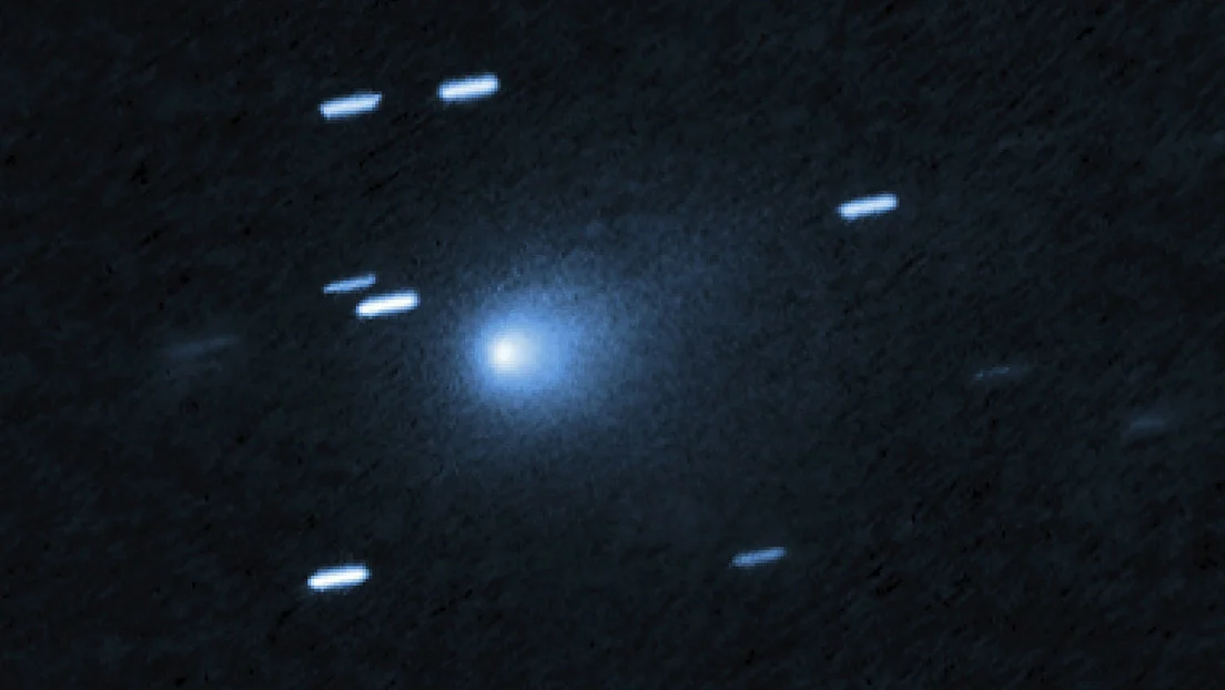 El cometa 3I/ATLAS desata un asombroso destello azul que impacta al mundo astronómico