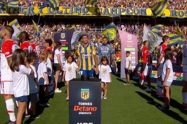 La AFA truchó un documento para sancionar a Estudiantes por el pasillo de espaldas