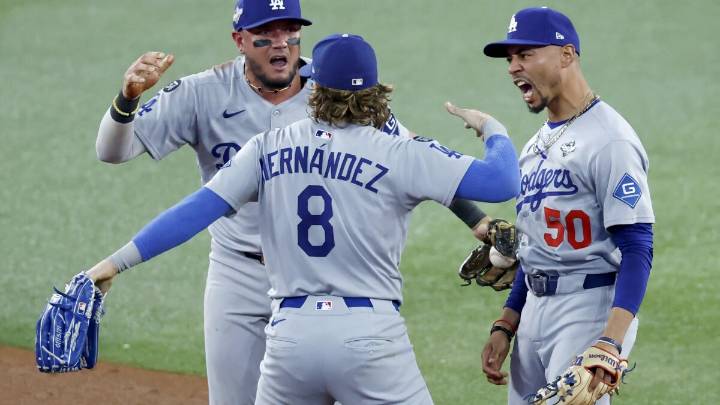 World Series Game 7: The winner takes all as Dodgers seek a repeat title tonight