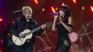 Aitana, Ed Sheeran, Dani Martín y Dani Fernández brillan en la fiesta de Rosalía en Valencia
