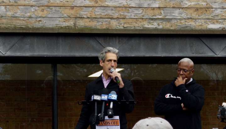 Hundreds attend Evanston vigil after feds’ Halloween arrests: ‘This neighborhood was under attack’