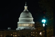 Termina el cierre de gobierno más largo de la historia de EU; Trump firma decreto