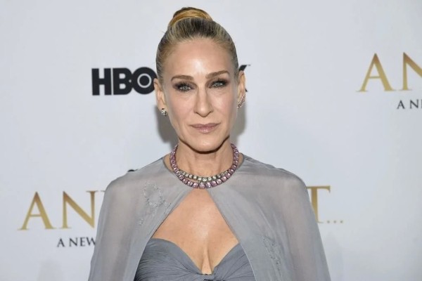 Honrarán Globos de Oro trayectoria de Sarah Jessica Parker