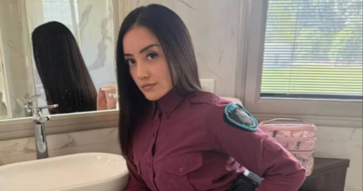 Suspendieron a una policía "tiktoker" por sus videos