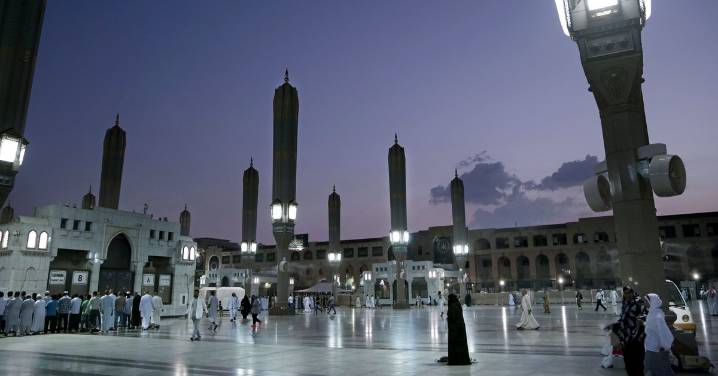 Many pilgrims believed killed in Saudi bus accident, Indian officials say