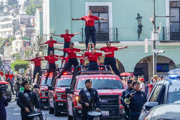Tlaxcala revive su espíritu revolucionario en un desfile que hizo historia