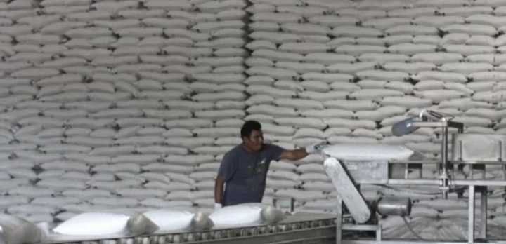 México va por la guerra del azúcar: castiga con aranceles a países sin tratado