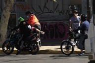 Revelan horarios y comunas de la RM más afectadas por asaltos de motochorros