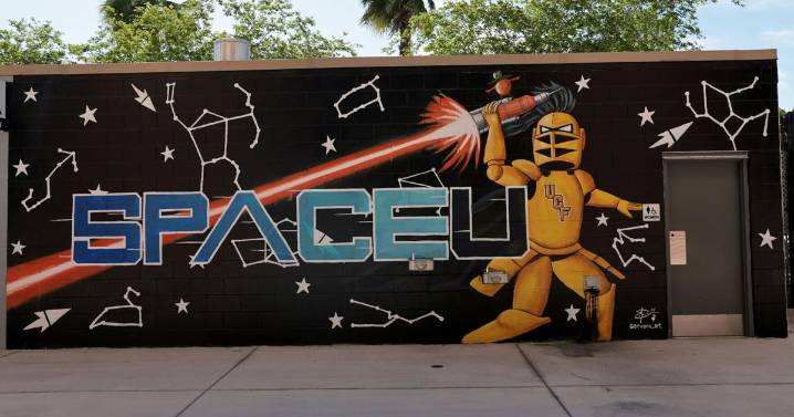 Mike Bianchi: Houston, we have a problem, because UCF is the real Space U!