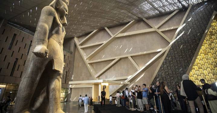 Abre al público el nuevo Gran Museo Egipcio de El Cairo