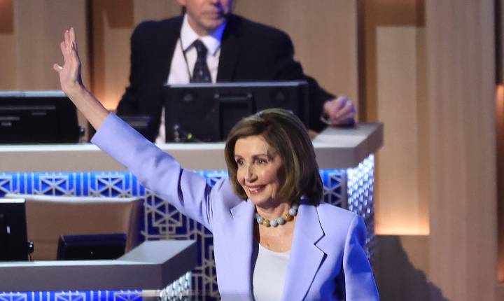 Nancy Pelosi, la primera mujer presidenta cameral, se retira de la política electoral