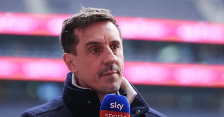 Gary Neville slams 'embarrassing' Man Utd moment as Ruben Amorim decision questioned vs Everton