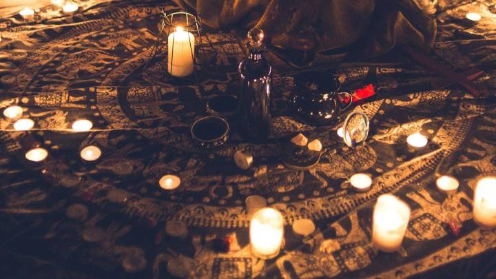 Un cierre mágico: el ritual imprescindible para despedir noviembre y atraer lo nuevo