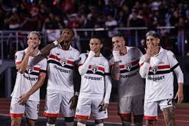 ¿Por donde ver el Fluminense vs Sao Paulo?