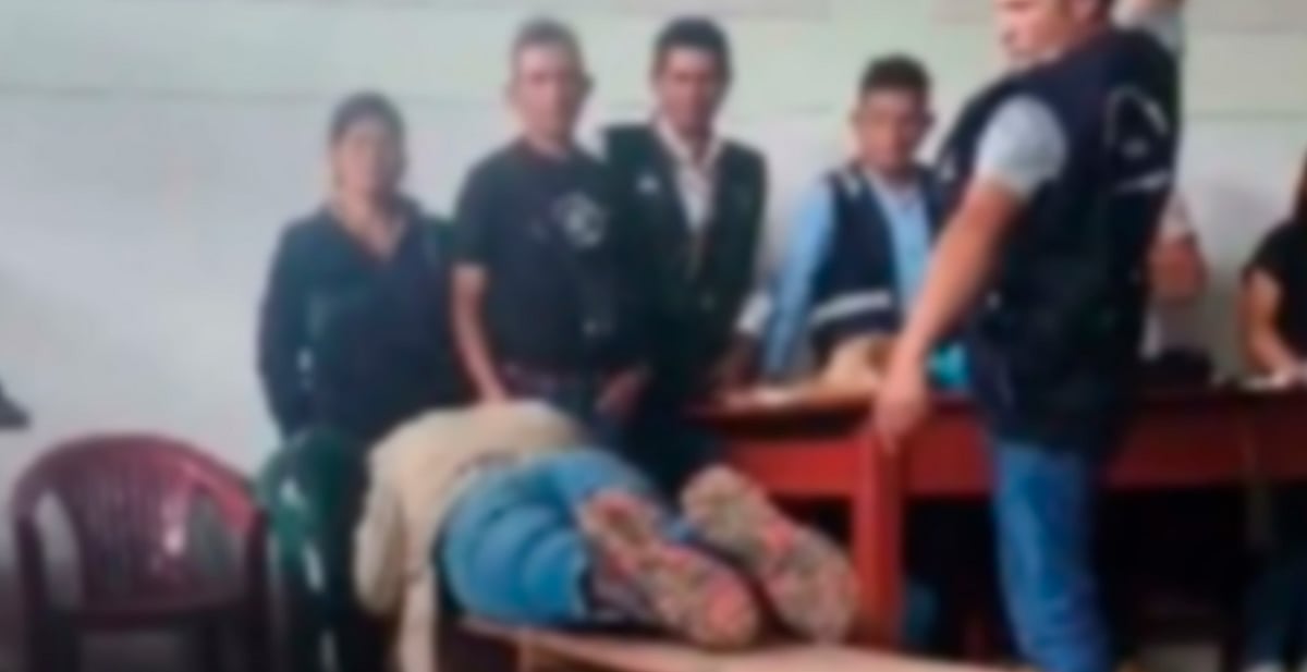 VIRAL: azotan a alcalde y regidoras por no cumplir promesas, en Perú [Video]