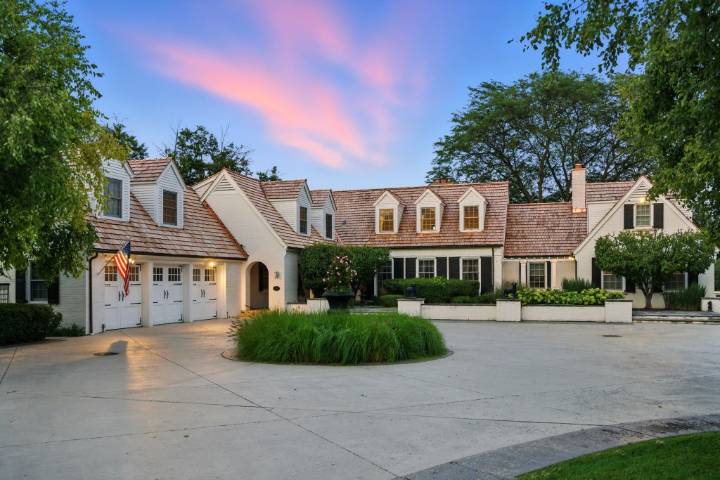 Burr Ridge 6-bedroom home with equestrian grounds: $10M