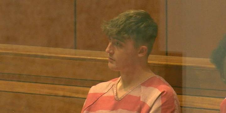 19-year-old faces grand jury on reckless murder charges in fatal wreck