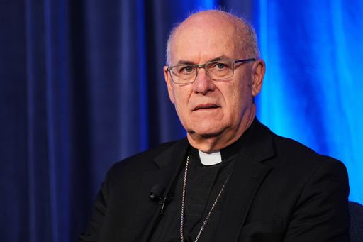 Obispos católicos de EEUU eligen a líder conservador como guía durante segundo mandato de Trump