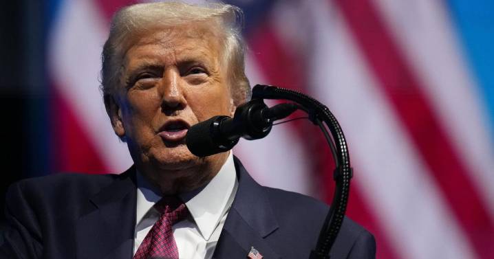 Tribunal de apelaciones ordena reconsiderar condena de Trump en caso de dinero por silencio