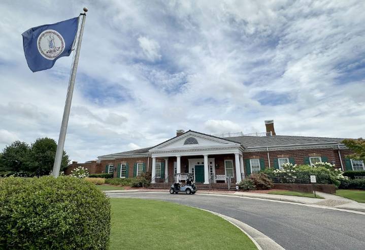 Virginia Beach solicits buyers of golf course, after confidential talks