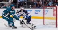 Winnipeg Jets drop second straight on the road 2