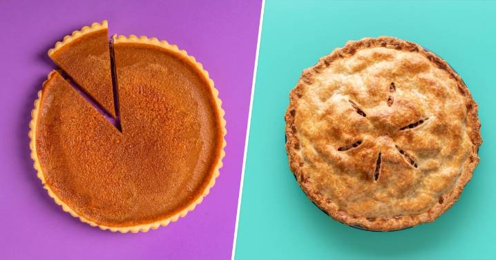 Pumpkin Pie Vs. Apple Pie: Which Is Healthier? Dietitians Weigh In