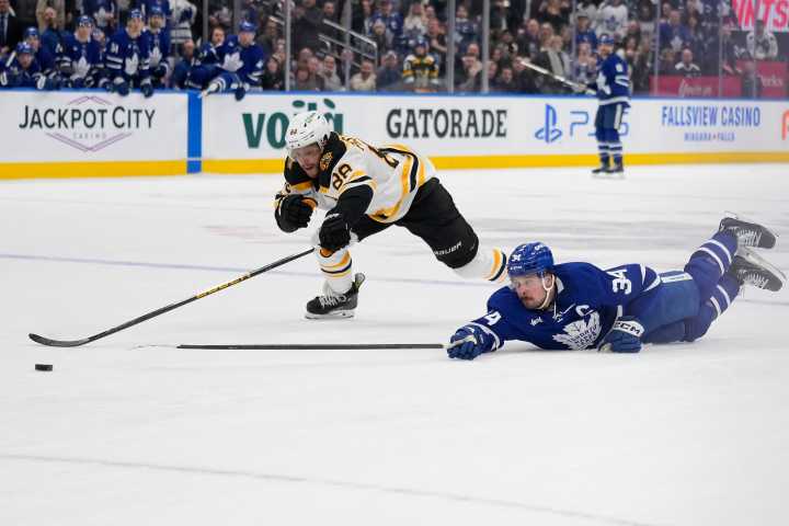 NHL Predictions: Nov. 11 Toronto Maple Leafs at Boston Bruins