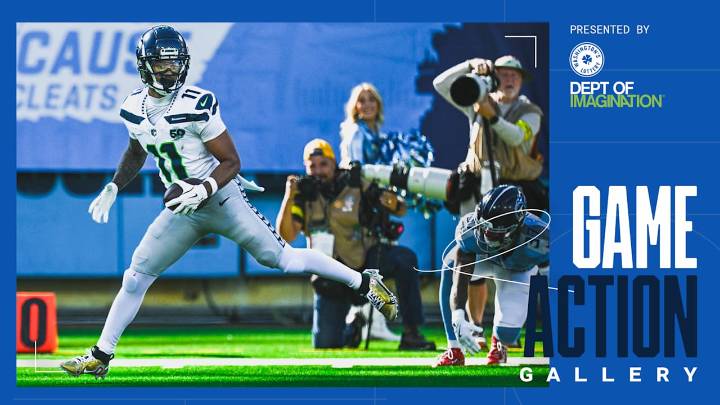 PHOTOS: Must-See Game Action Shots From The Seahawks' Week 12 Matchup At Tennessee Titans