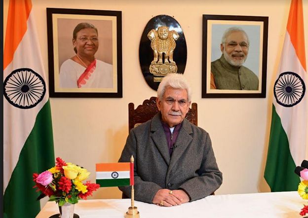 LG Sinha chairs high level meeting in Srinagar