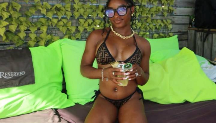 Simone Biles se sincera y revela sus retoques estéticos: confirmó que se realizó un aumento de pecho