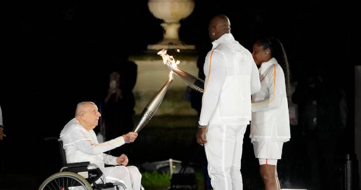 Charles Coste, world’s oldest living gold medallist dies at 101