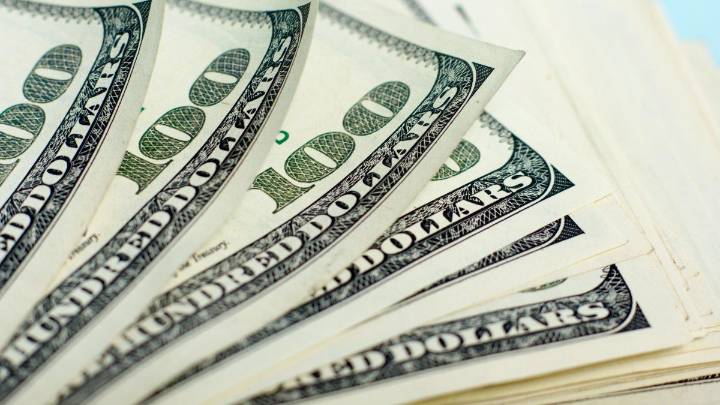 Aplanar la curva de dólares: una agenda para estabilizar la Argentina