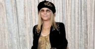 Barbra Streisand's Now A 'Full Recluse' And Avoids 'Hollywood Chaos'